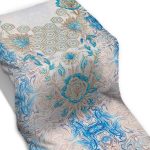 ⁦قماش مخور حرير اندونيسي مطرز بالكريستال مع طرحة - بيج فيروزي⁩ - الصورة ⁦2⁩