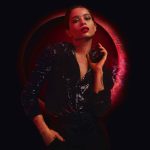 ⁦عطر ايف سان لوران بلاك اوبيوم اكستريم للنساء - او دي بارفيوم 90 مل⁩ - الصورة ⁦4⁩