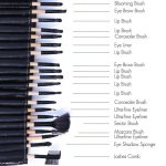 ⁦او تو او مجموعة فرش مكياج 32 قطعة مع حافظة⁩ - الصورة ⁦5⁩