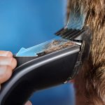 ⁦فيليبس ماكينة حلاقة للشعر ضد الماء السلسلة 5000 موديل HC5630/13⁩ - الصورة ⁦3⁩