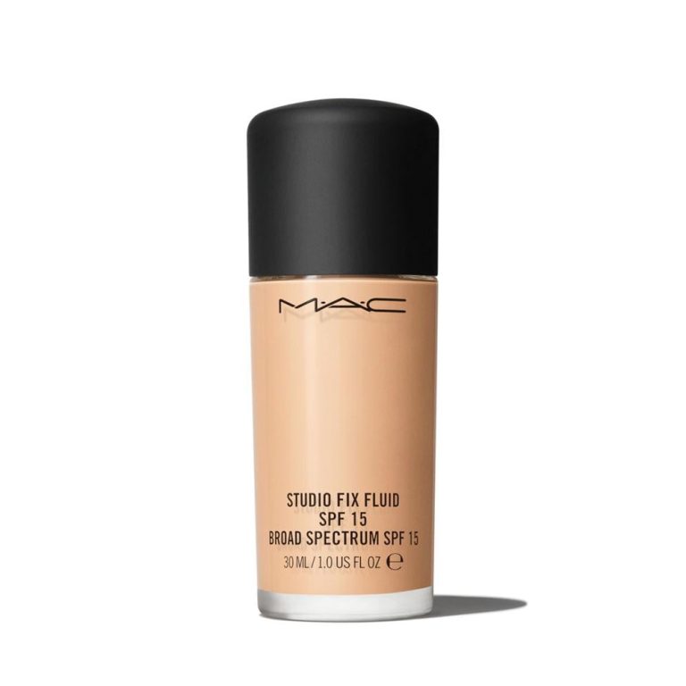 ماك كريم أساس فكس فلويد NC25