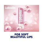 ⁦لابيلو مرطب العناية بالشفاه بإشراقة اللؤلؤ 5.5 مل⁩ - الصورة ⁦3⁩