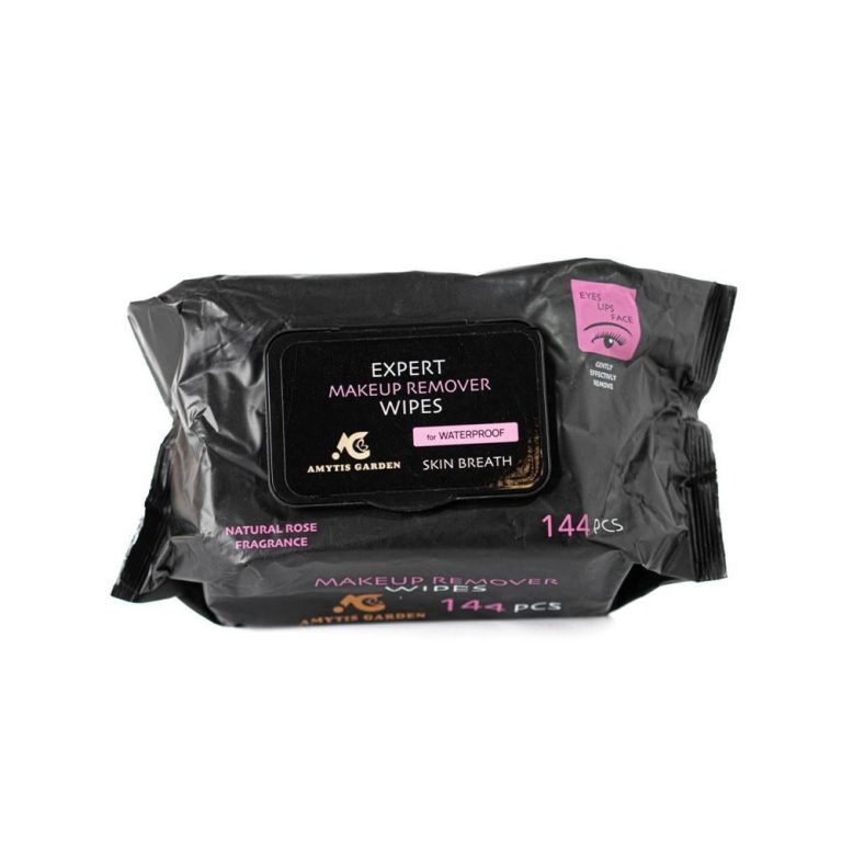 مناديل مبللة لإزالة المكياج