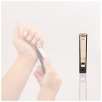 ⁦تيتانيا قصافة أظافر مطلية بالذهب مع جراب - 9 سم⁩ - الصورة ⁦2⁩