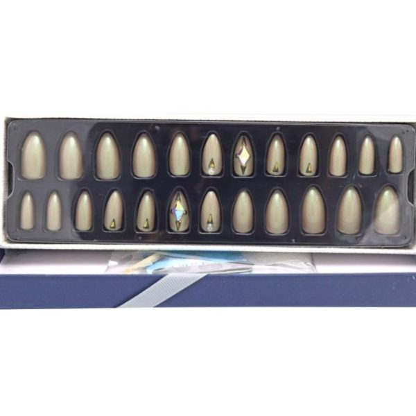 ستيكي نيلز اظافر لاصقه جذابه متعدده المقاسات وسهله التركيب BK 19-95   حبه 24