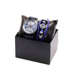 ⁦طقم ساعة جلد رجالي كاجوال مع أسوارة لون أزرق⁩ - الصورة ⁦2⁩