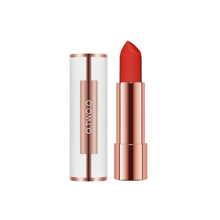 أحمر شفاه مخملي لاف بايت