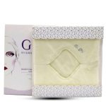 ⁦جلوف كومفورت ليفة مصممة لإزالة المكياج بالماء فقط⁩ - الصورة ⁦2⁩