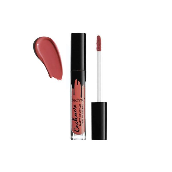 تكنيك كريم شفاه مات كاشمير إكسبوسد