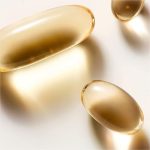 ⁦اولاي توتال افكتس 7 في 1 كريم مرطب النهار بفيتامين سي وبي3 - 50 مل⁩ - الصورة ⁦3⁩