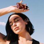 ⁦عطر ايف سان لوران لايبر للنساء - لي بارفيوم 90 مل⁩ - الصورة ⁦5⁩