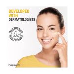 ⁦نيوتروجينا سوثينج كلير مرطب للبشرة خالٍ من الزيوت بالكركم -75 مل⁩ - الصورة ⁦5⁩