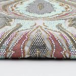 ⁦قماش مخور حرير اندونيسي مطرز بالكريستال مع طرحة - أبيض ملون⁩ - الصورة ⁦3⁩