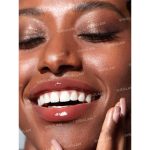 ⁦شيجلام مكبر وملمع شفاه باوت بيرفكت شاين سيبيا كيس - 2 جم⁩ - الصورة ⁦3⁩