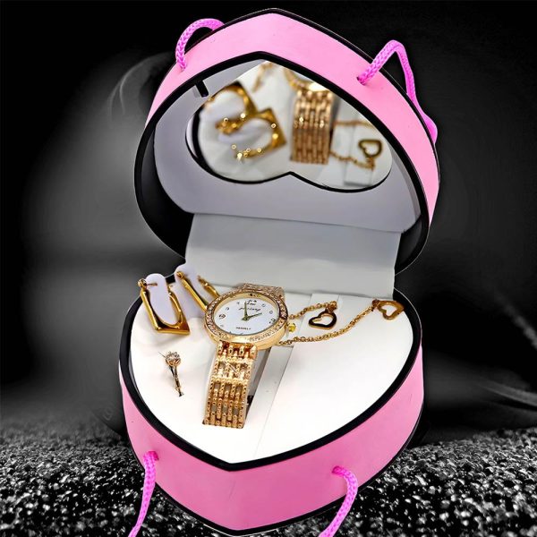 طقم ساعة نسائي عصري لون ذهبي مع سلسال وحلق وخاتم