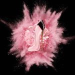 ⁦عطر كارولينا هيريرا جود جيرل بلش - او دى بارفيوم 80 مل⁩ - الصورة ⁦4⁩