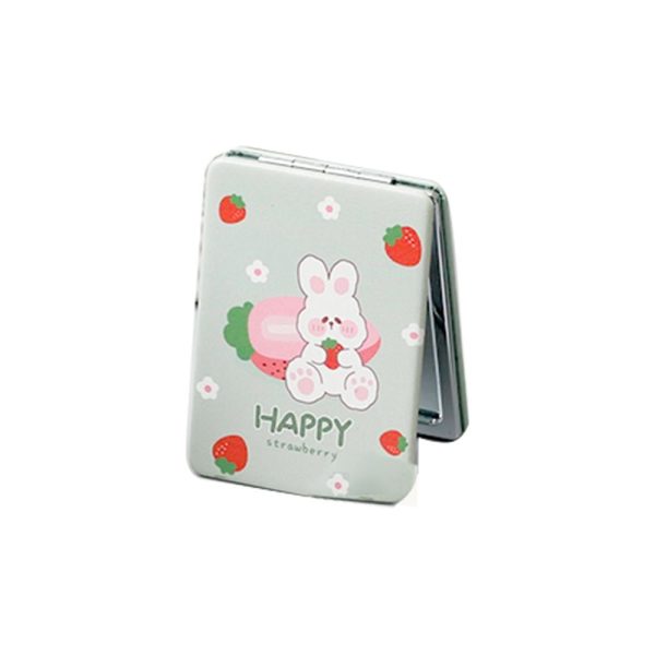 مرآة مربعة بالفراولة