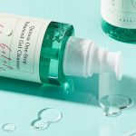 ⁦اكسيس-واي جل غسول منظف لموازنة البشرة بالكينوا - 180 مل⁩ - الصورة ⁦4⁩