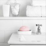 ⁦دوف صابون كريم الجمال الزهري لبشرة ناعمه ورطبه - 135 جم⁩ - الصورة ⁦2⁩