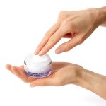 ⁦لوريال باريس كريم قناع الليل عناية مرطبة بحمض الهيالورونيك - 50 مل⁩ - الصورة ⁦3⁩