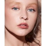 ⁦فنتي بيوتي قلوس ملمع ومكبر شفاه بومب كريم - 02 فنتي قلو⁩ - الصورة ⁦5⁩